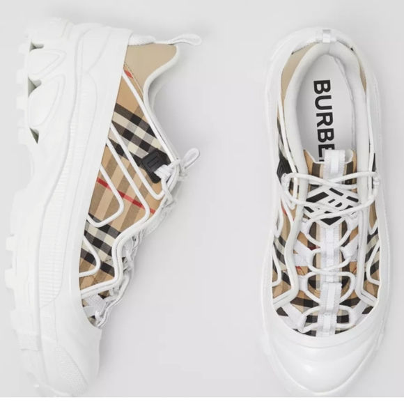 BURBERRY size 45 main image 2